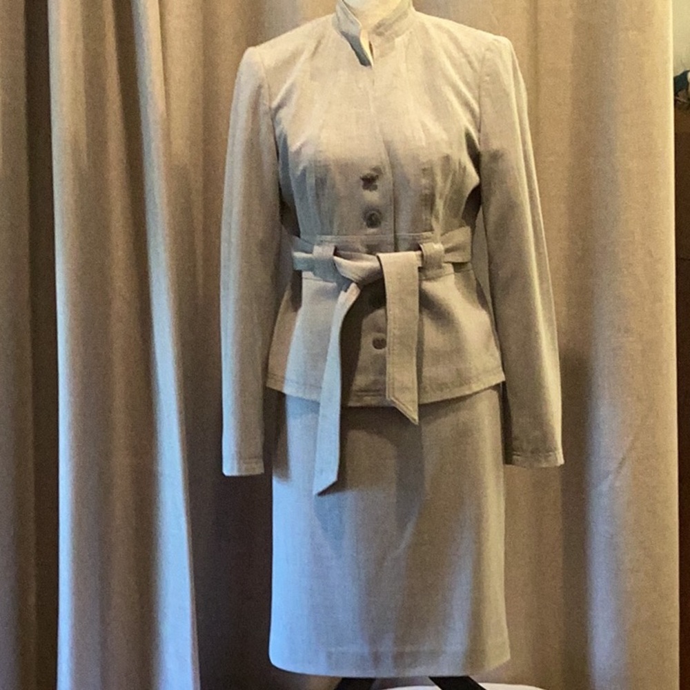 Calvin Klein suit, gray size 6